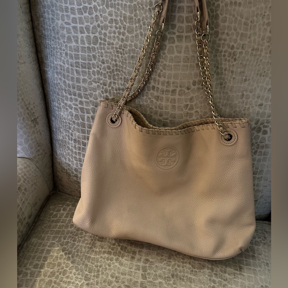 Tory Burch Marion Pebbled Leather shoulder bag